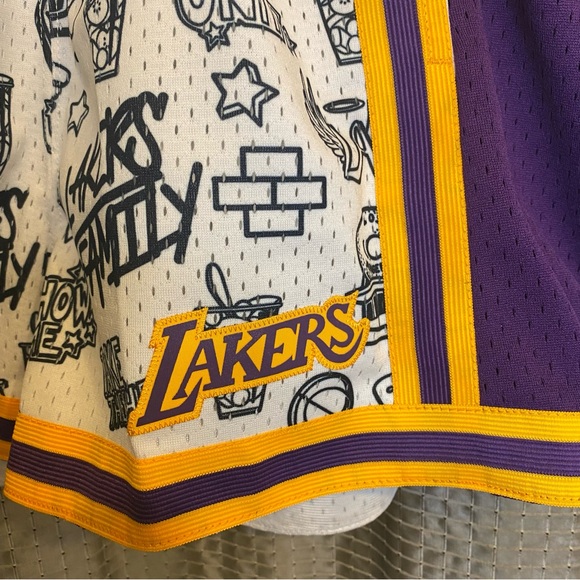 🏀Mitchell & Ness O’Neal LA Lakers NBA Doodle Jersey Short Set Med Retails $225 - Picture 14 of 16